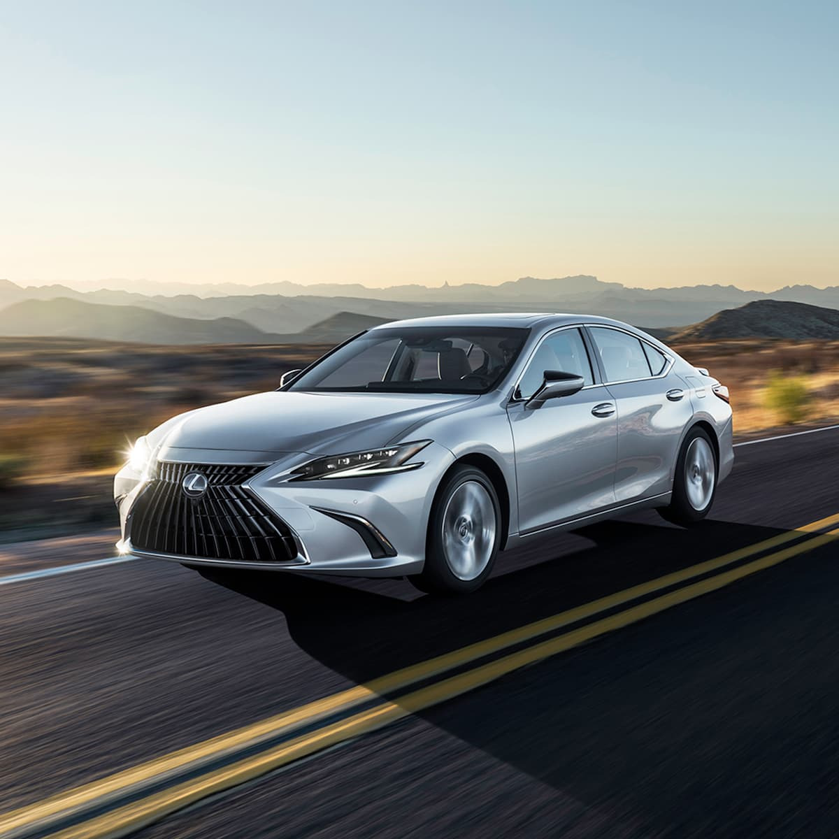 Khám phá nội thất xe Lexus ES 250 sang trọng đẳng cấp