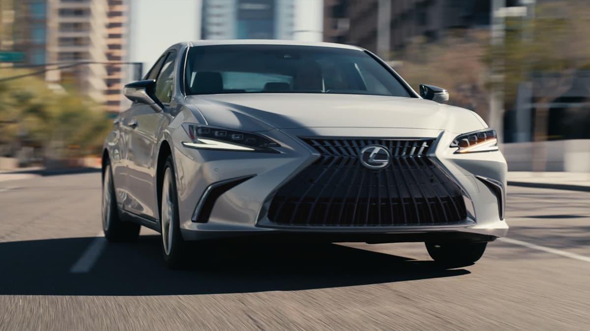 Dòng xe Lexus ES