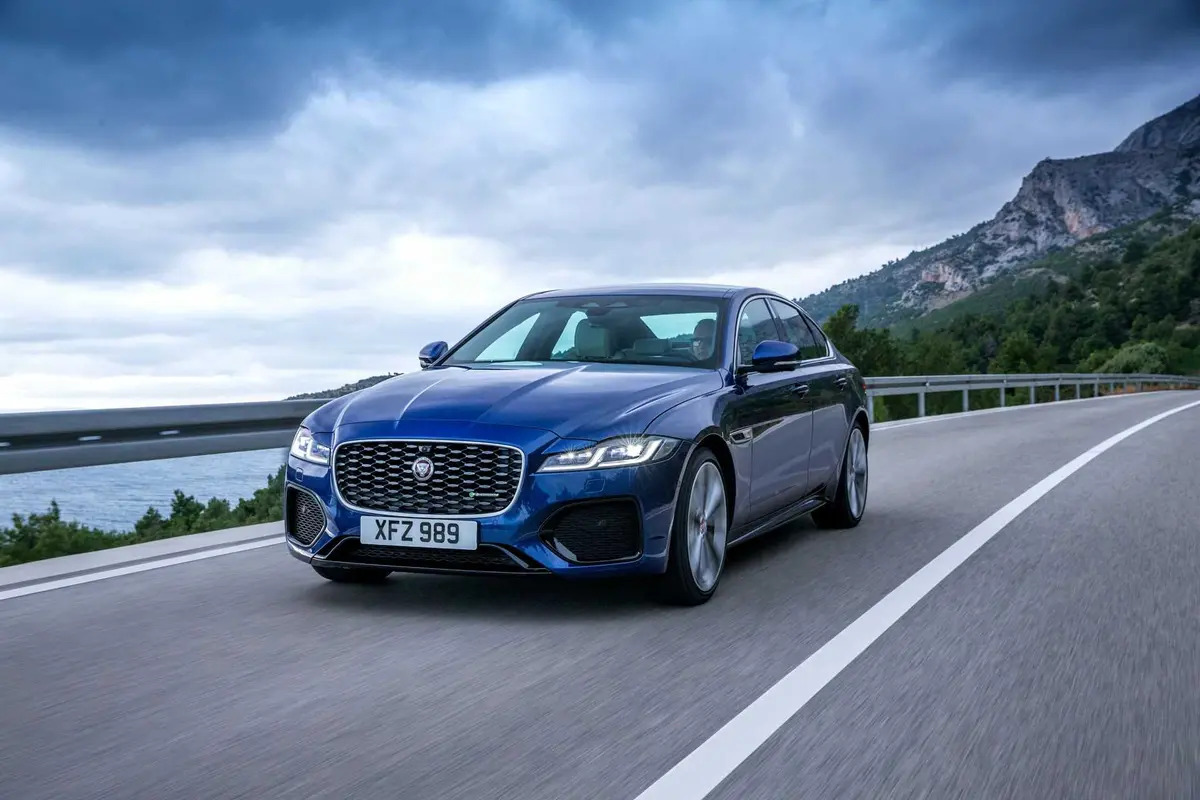 Jaguar XF 2021