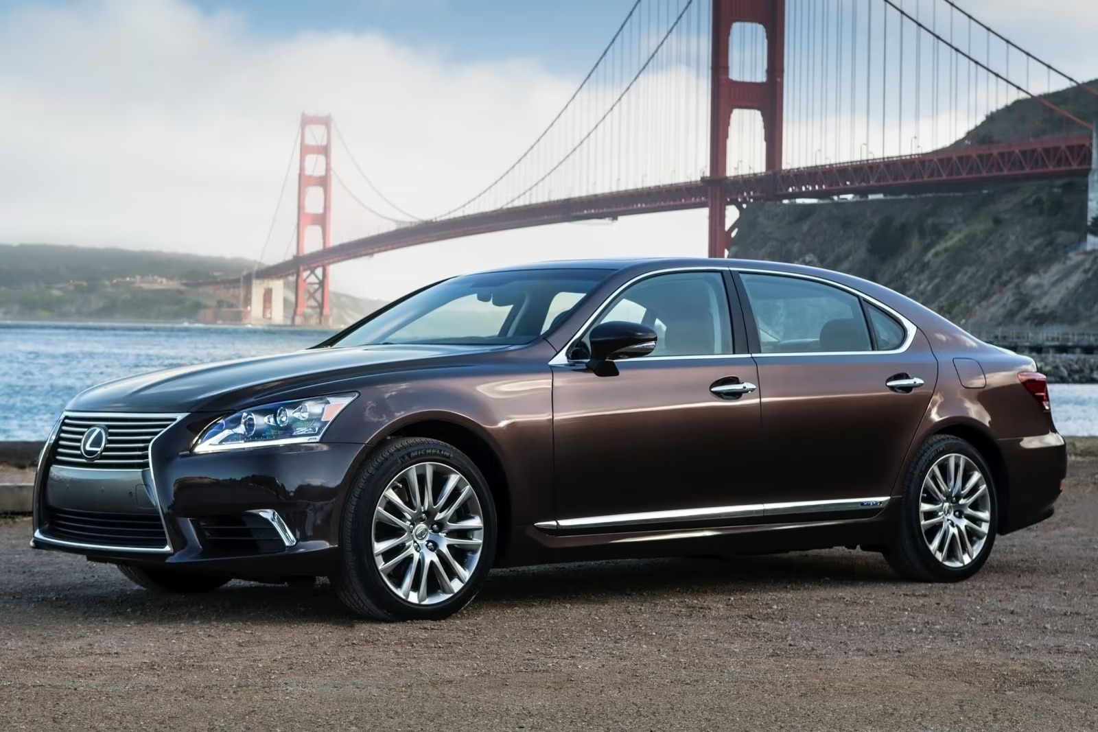 Lexus LS600H L 2013 cao cấp sang trọng