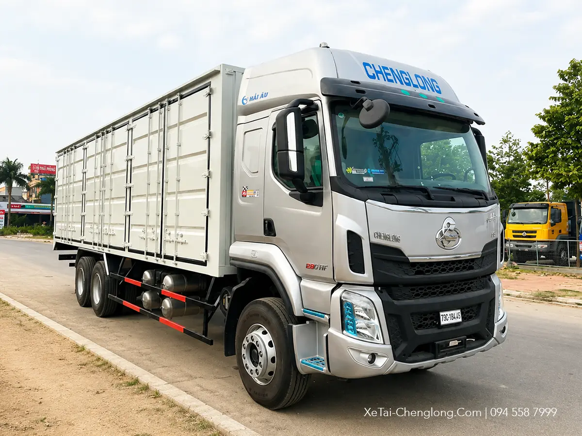 Xe tải Chenglong H5 6x4 270HP 3 chân 15 tấn