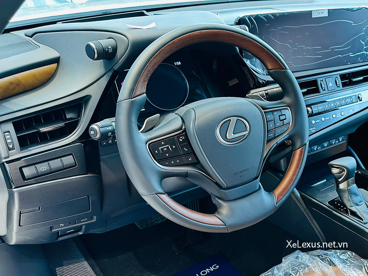 Vô lăng xe Lexus ES 250