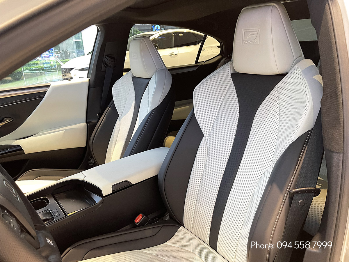 Ghế da trên xe Lexus ES 250 F SPORT