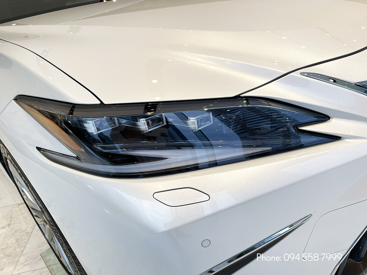 Đèn pha xe Lexus ES 300h