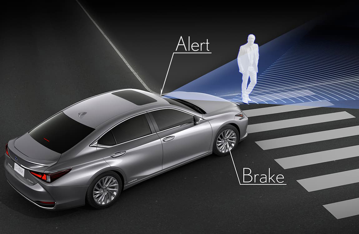 Hệ thống an toàn tiền va chạm trên xe Lexus ES300h