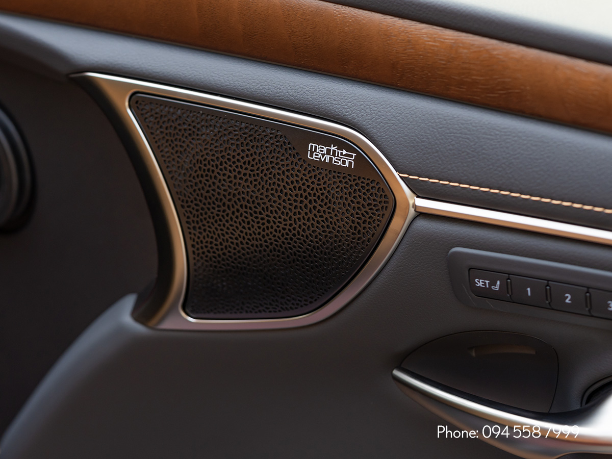Hệ thống âm thanh Mark Levinson trên xe Lexus ES 300h