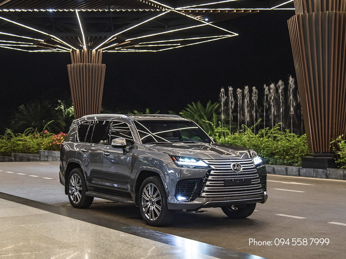 Giá lăn bánh xe Lexus LX 600 - Chiếc SUV biểu tượng của Uy Quyền