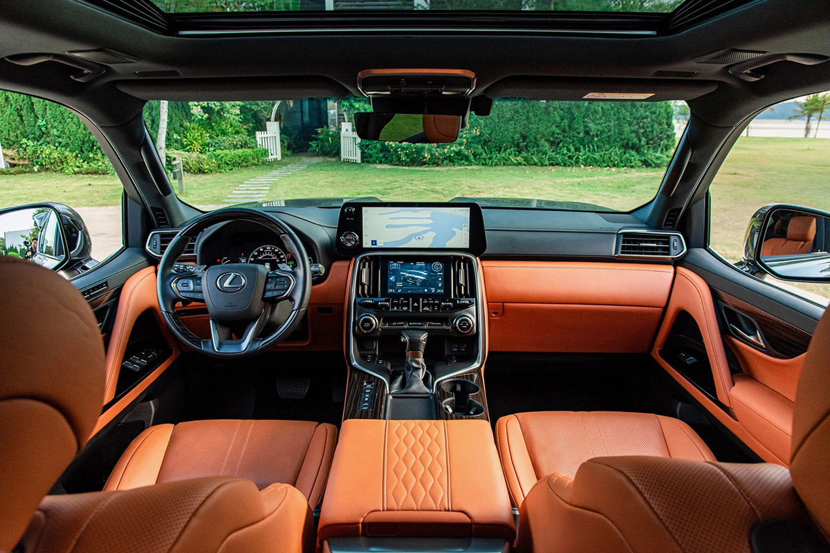 gia-lan-banh-xe-lexus-lx-600_3