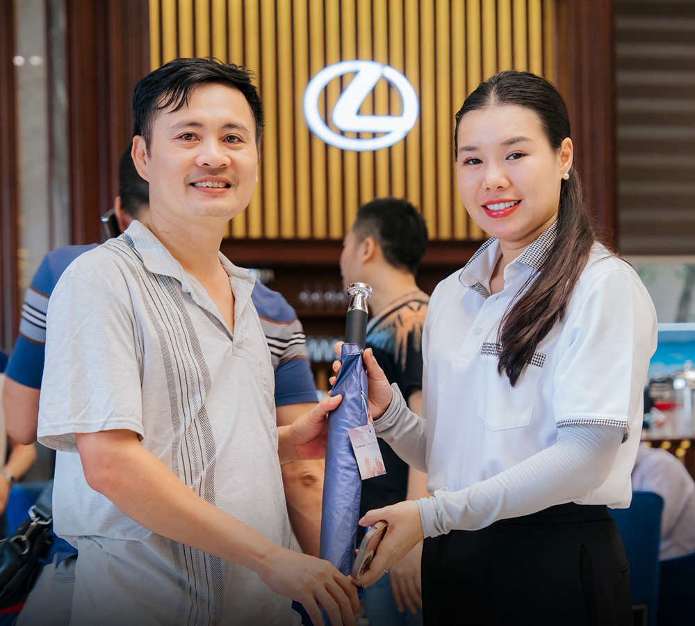 Tư vấn lựa chọn xe Lexus phù hợp với khách hàng