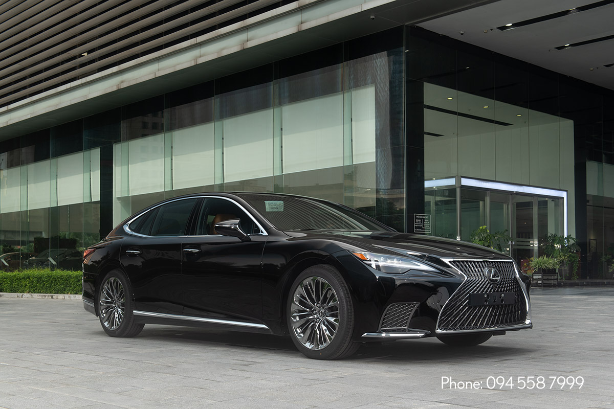 Lexus LS 500h màu Đen