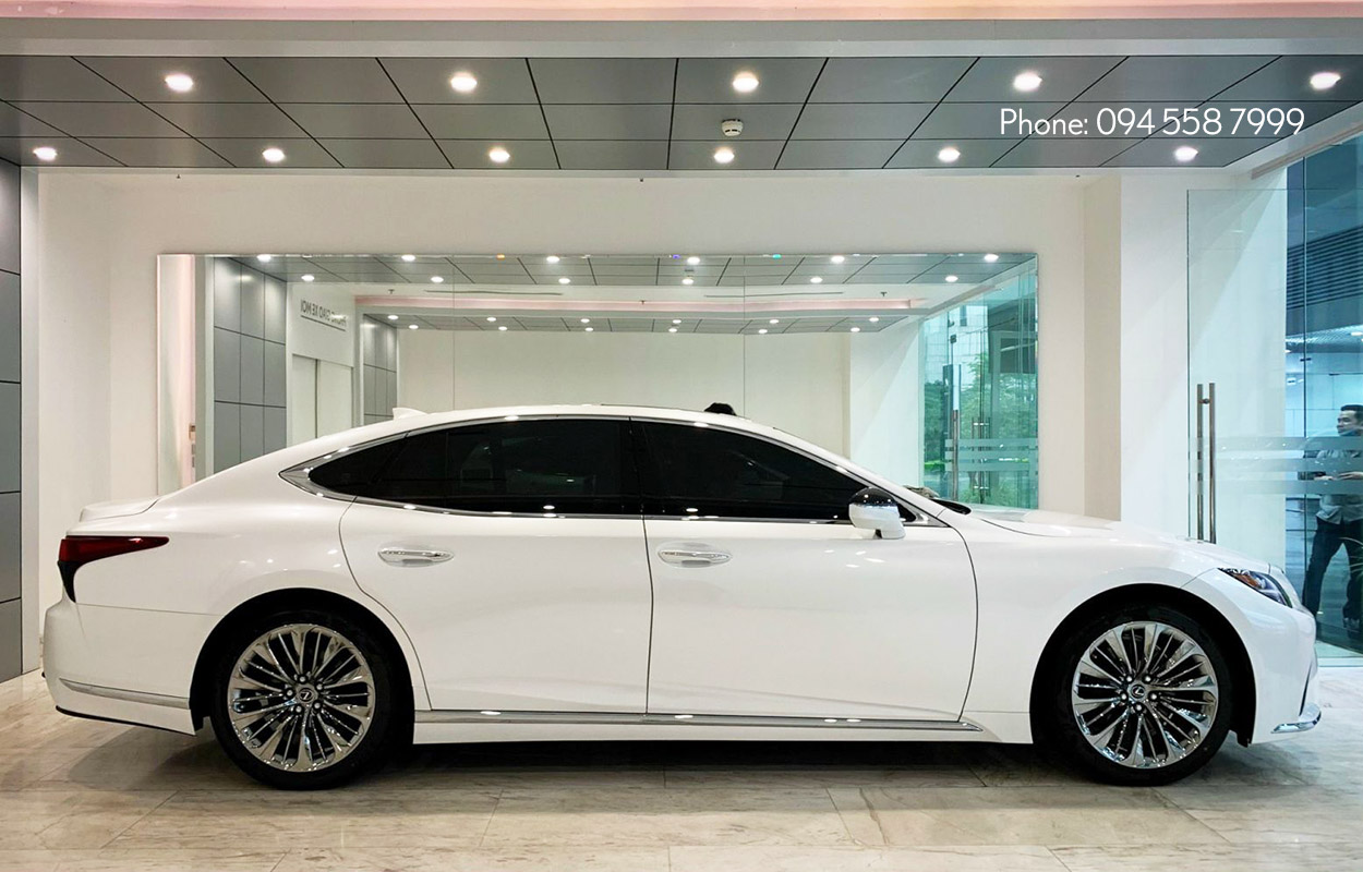 Lexus LS 500h màu Trắng - Sonic Quartz