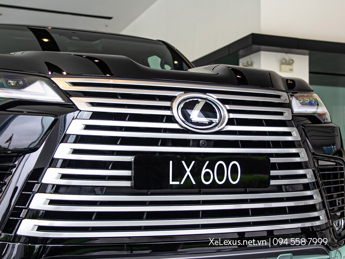 Ngoại thất xe Lexus LX600 - Phần lưới tản nhiệt