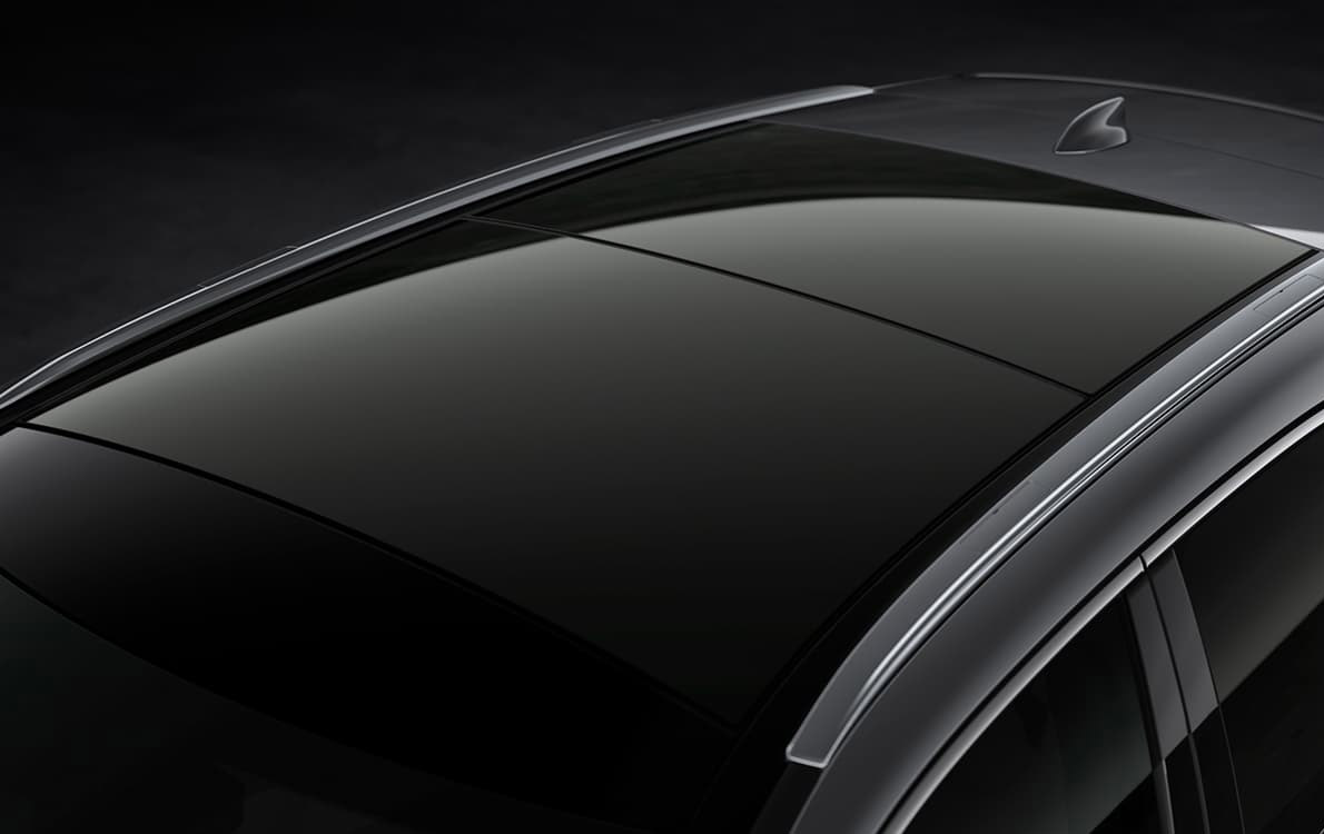 Cửa sổ trời toàn cảnh trên Lexus RX 500h