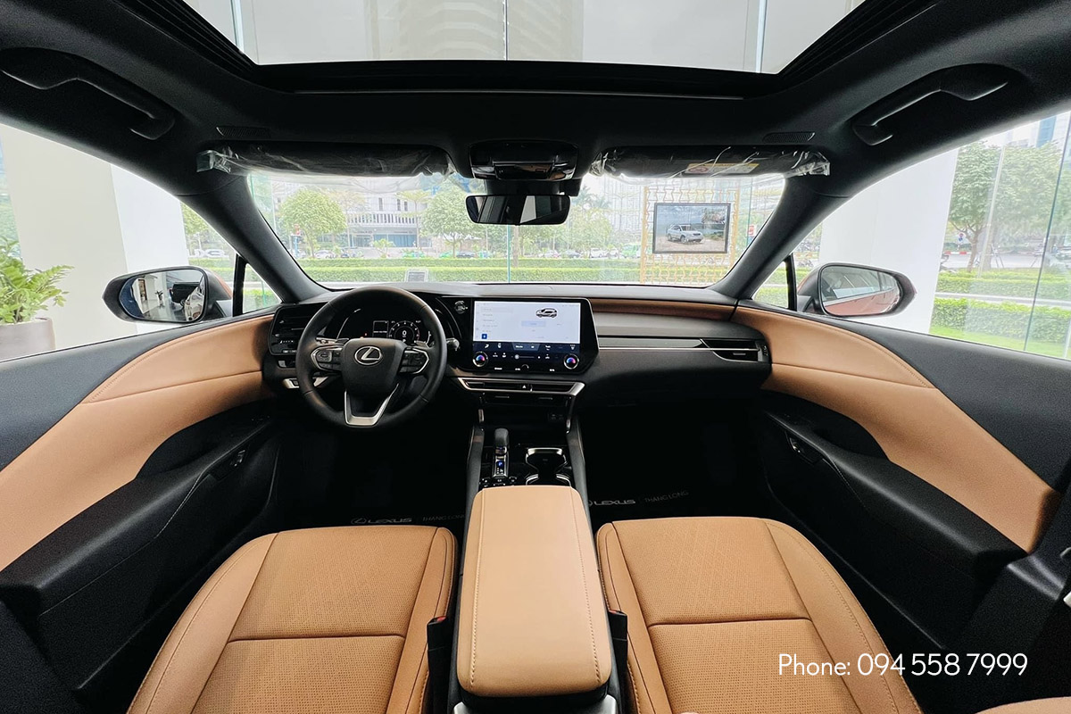 Khoang lái thiết kế Tazuna trên xe Lexus RX 350 Premium