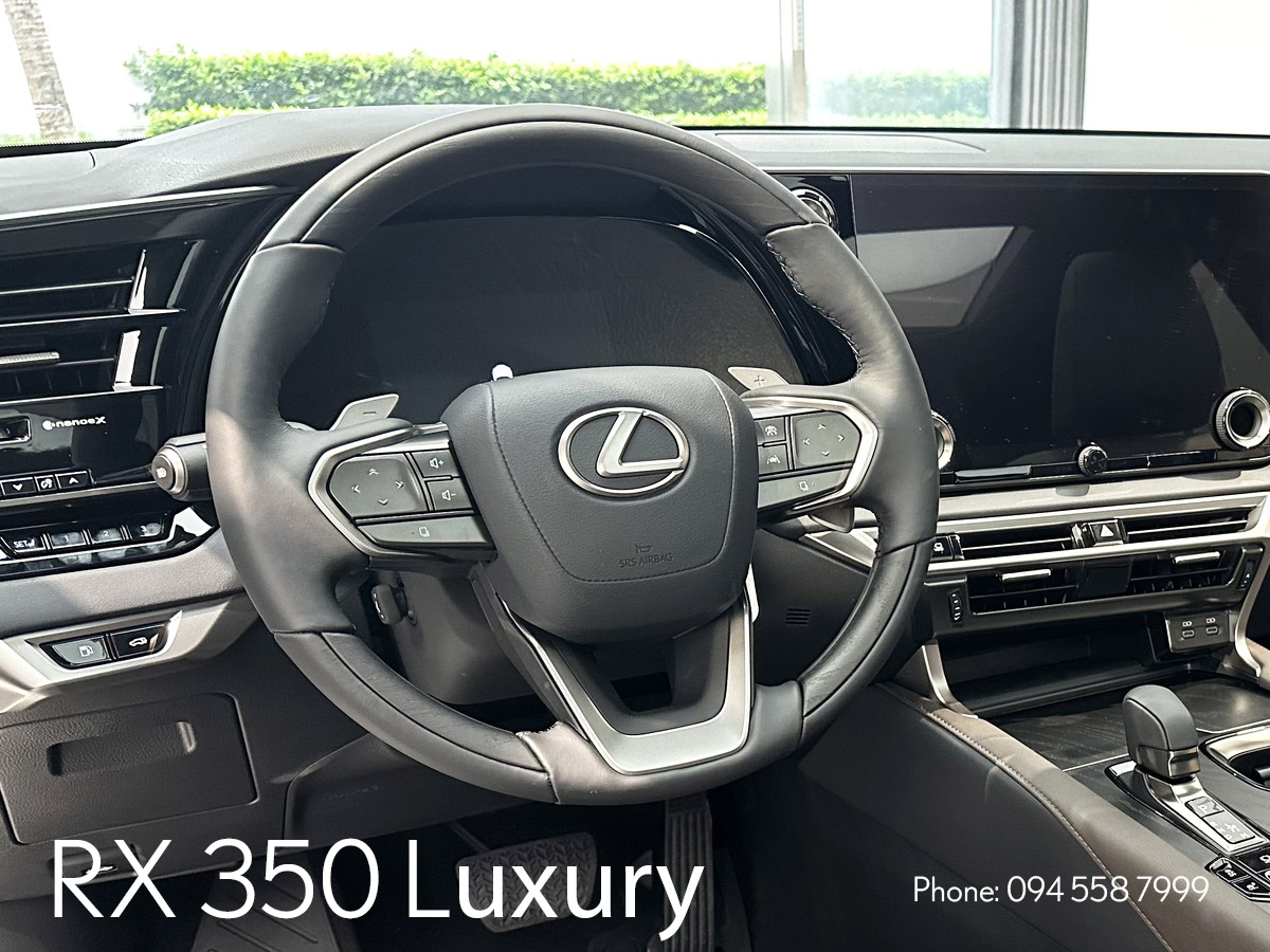 Vô lăng trên xe Lexus RX 350 Luxury
