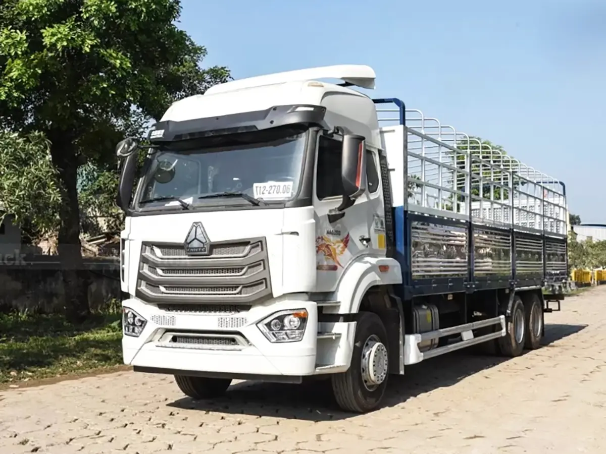 Xe tải Howo NX 280HP 3 chân
